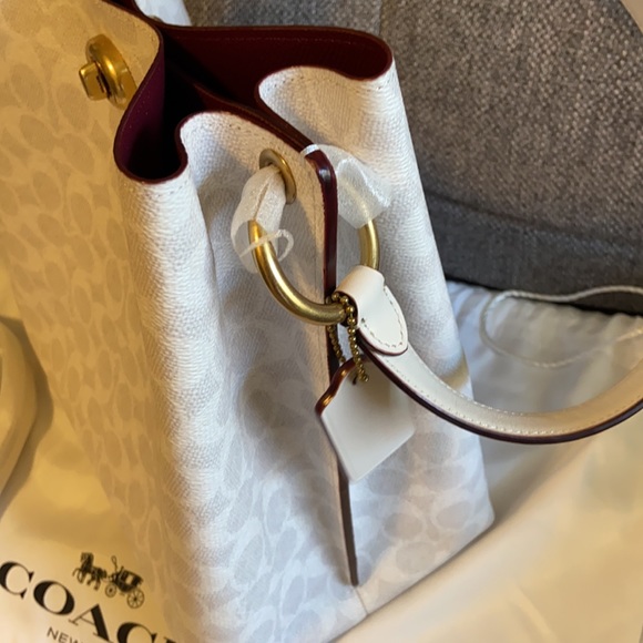 NWT Coach Purse - Picture 3 of 5